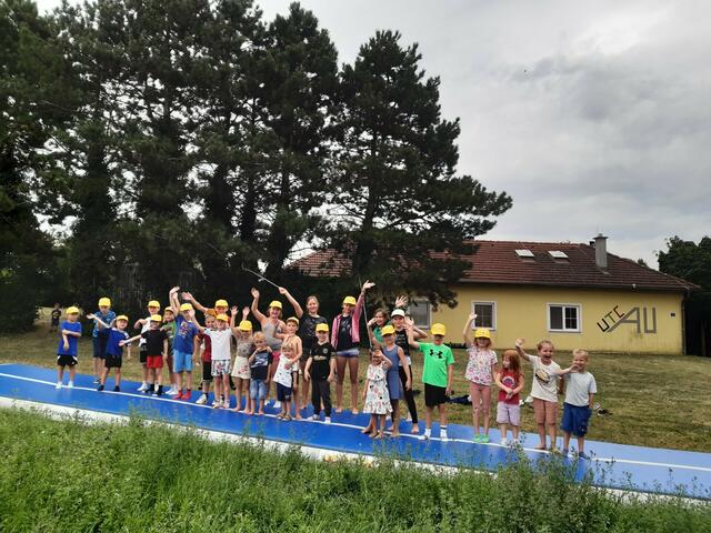 Die Kinder hatten sichtlich Spaß im Tennis-Feriencamp | Foto: UTC Au/Marion Müllner