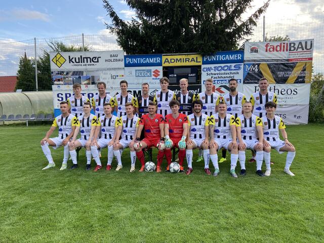 Das Team des SV Technopark Raaba-Grambach für die Saison 2024/25 steht. Nur sieben arrivierte Spieler sind geblieben, zwölf neue kamen. | Foto: SV