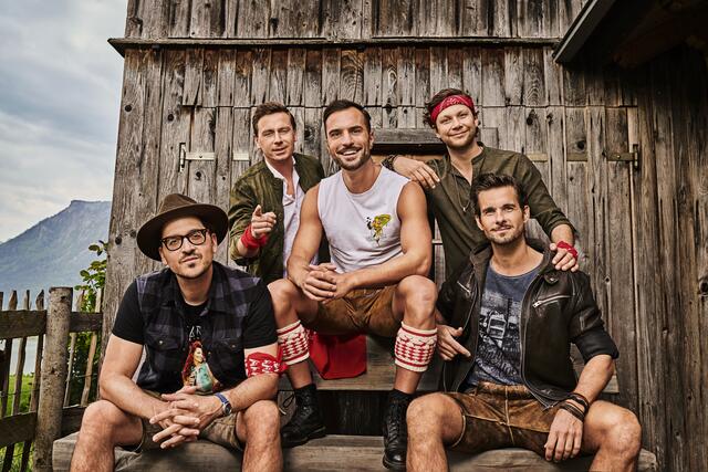 "Boyband aus den Alpen": Die oberösterreichische Band Mountain Crew wird am Freitag beim Perger Zeltfest für Top-Stimmung sorgen. | Foto: PG Studios