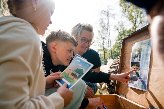 Am Wasserweg in Aigen-Schlägl gibt es viele Infos über das Leben in und an der Großen Mühl.  | Foto: TVB Böhmerwald