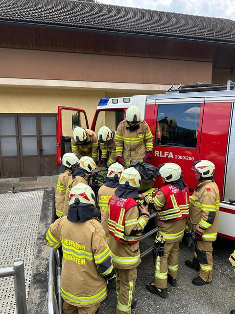 Die Feuerwehr Ramingstein ist mit den Ergebnissen ihres Übungstags zufrieden.  | Foto: FF Ramingstein