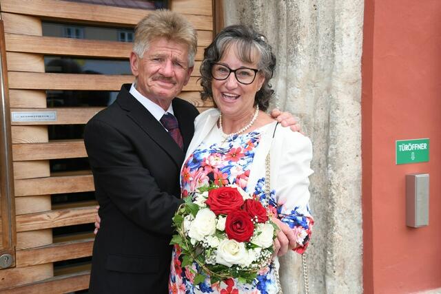Für Josef Mayer und Elfriede Jamnig war der 22. Juli der Tag ihrer standesamtlichen Trauung.   | Foto: Anita Galler