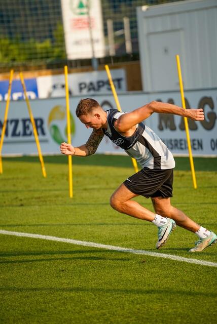 Jakob Jantscher ist topfit und rackert im Training. Er sieht sich nicht als Star, auch wenn er viel Erfahrung hat. | Foto: Reinprecht