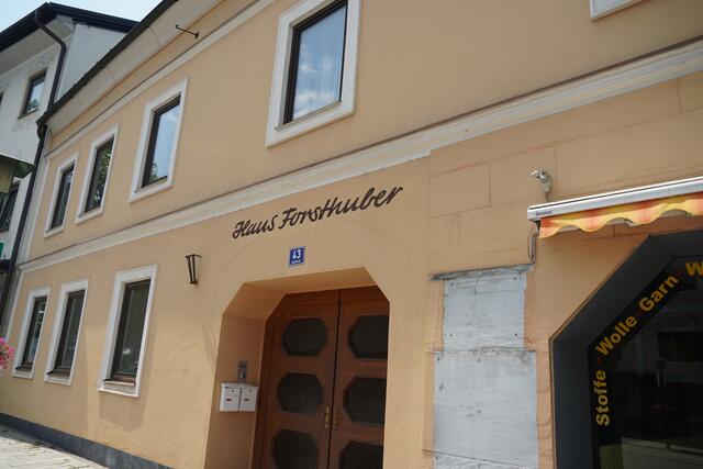 Das Haus Forsthuber in Neumarkt am Wallersee. | Foto: Emanuel Hasenauer