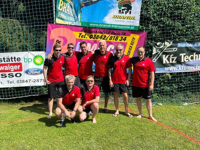 Der Hobbyfußballclub FC 2000 Trofaiach KFZ Winter lud kürzlich wieder zum traditionellen Volleyballturnier. | Foto: FC 2000 Trofaiach