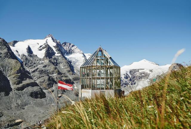 Die Wilhelm-Swarovski-Beobachtungswarte ist nach Renovierungsarbeiten wieder täglich geöffnet. | Foto: grossglockner.at