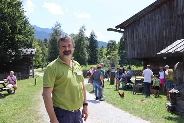 Kuratorenführungen gab es mit dem wissenschaftlichen Leiter des Museums, Thomas Bertagnolli. | Foto: Nimpf