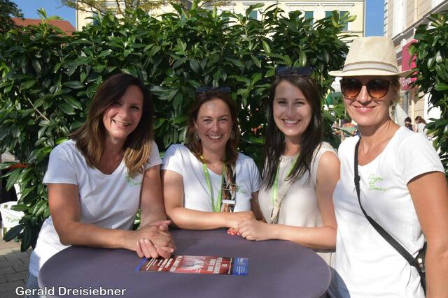 Ein Teil vom Stadtmarketing - Team | Foto: Gerald Dreisiebner