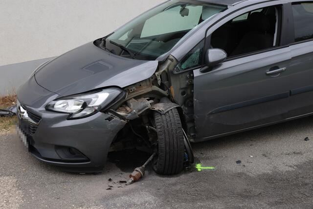 Der Alkotest bei der 41-Jährigen ergab 0,8 Promille, weshalb ihr der Führerschein abgenommen wurde. | Foto: laumat/Matthias Lauber