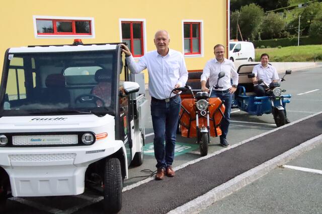 Der Elektro-Fuhrpark der Gemeindeverwaltung. | Foto: Martin Wurglits