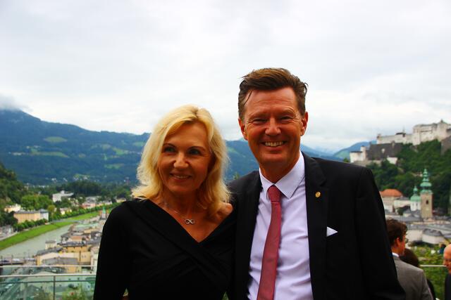 Beim IV Empfang 2024: Martin Panosch mit Gattin | Foto: Martin Schöndorfer, 2024