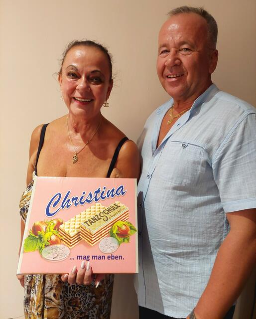 Die Schwechater Tanzschullehrerin feierte ihren 65. Geburtstag. | Foto: Ernst Viehberger