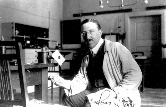 Der junge Victor Franz Hess (1915) | Foto: Von Globetemp - Eigenes Werk, CC BY-SA 4.0, https://commons.wikimedia.org/w/index.php?curid=73630734