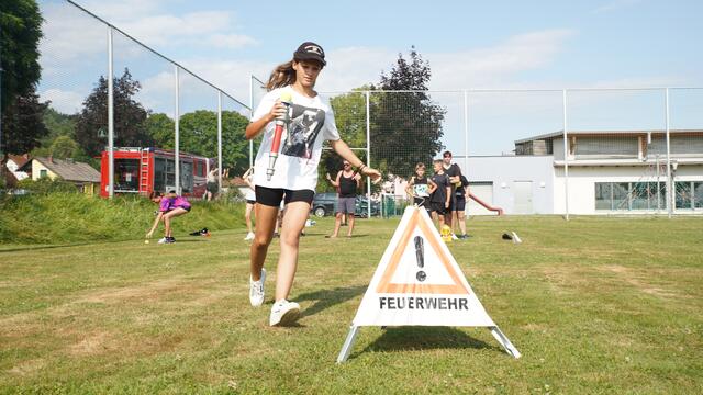 Im Jugendzeltlager in Leitersdorf war der Feuerwehrnachwuchs vier Tage lang aktiv. | Foto: BFVFB / Christian Karner