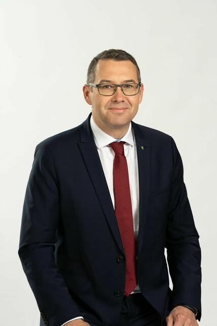 Markus Vogl ruft zu Industriegipfel auf. | Foto: Hannes Ecker