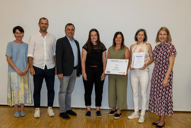 Die Gemeinde Putzleinsdorf holte sich den ersten Platz und 1.000 Euro. | Foto: Land OÖ/Krenn