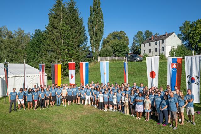 Die ehrenamtlichen Mitarbeiter beim Gruppenfoto | Foto: S Versicherung Austrian Open