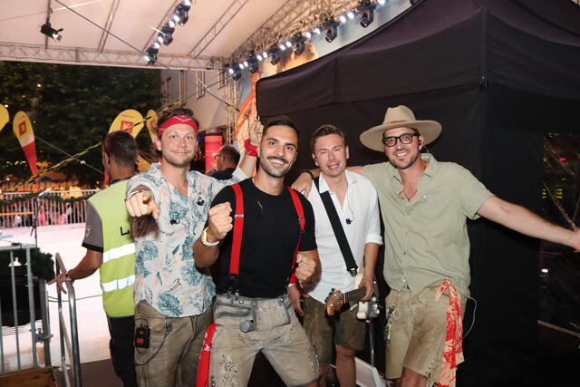 Die Mountain Crew aus Oberösterreich sprangen für "Voxxclub" ein und traten ab 21.00 Uhr auf. | Foto: MeinBezirk.at