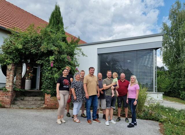 Krautsack Architektur-Baumeister GmbH ist nicht nur für innovative und wirtschaftlich erfolgreiche Kundinnen und Kunden im Gewerbegebiet Kemeten und in der Region aktiv, sondern realisiert auch private Wohnbauten und internationale Projekte.  | Foto: Krautsack Architektur-Baumeister GmbH 