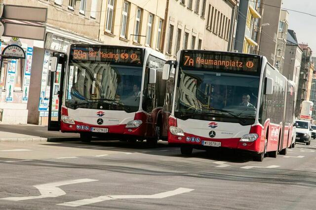 Für gebrechliche und behinderte Menschen gestaltet sich die Situation besonders schwierig, denn sie sind auf den 59A-Bus angewiesen. | Foto: Wr. Linien Helmer