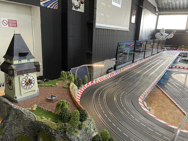 Die Detail-Verliebtheit verzaubert nicht nur Rennsport-Enthusiasten. | Foto: MeinBezirk