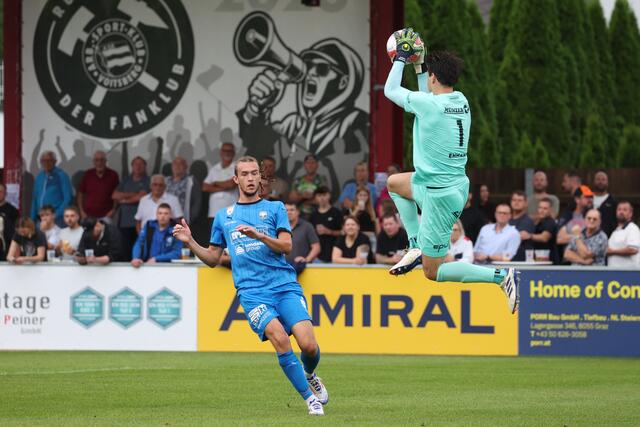 Goalie Fabian Ehmann gab sein Debüt bei den Voitsbergern. | Foto: GEPA