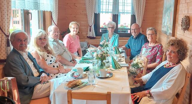 Im Kreise des Pensionistenverbandes feierte Bgm. a. D. Andreas Graßberger (links) seinen 85. Geburtstag. | Foto: PVÖ