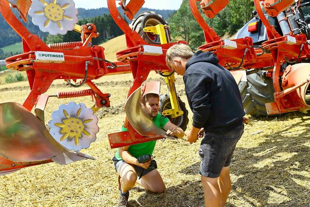 Das Bezirkspflügen ging in Sarleinsbach über die Bühne. | Foto: gawe