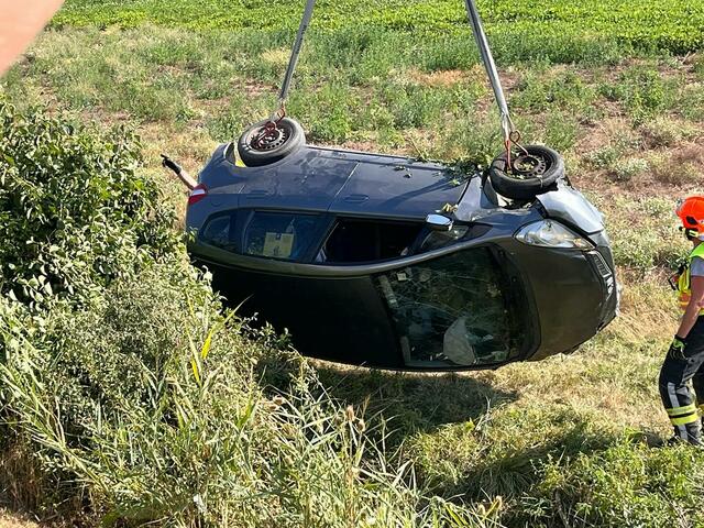 Das Fahrzeug konnte geborgen werden. | Foto: Stadtfeuerwehr Mattersburg