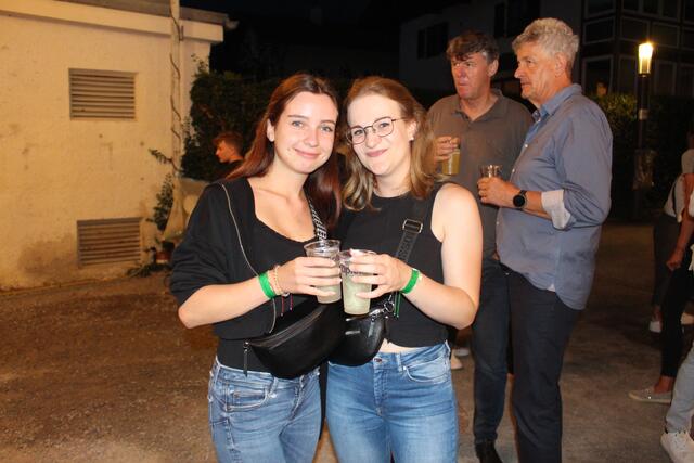 Julia und Moni
