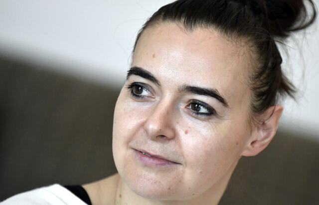 Am Montag gab Kunst- und Kulturstaatssekretärin Andrea Mayer (Grüne) die Preisträgerinnen und Preisträger des Österreichischen Kunstpreises sowie des Hans-Hollein-Kunstpreises für Architektur 2024 bekannt. Darunter befinden sich etwa die Choreografin Dorin Uhlich (im Bild), Dokumentarfilmerin Karin Berger und Autor Robert Schindel. | Foto: HANS KLAUS TECHT / APA / picturedesk.com
