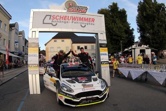Christoph Zellhofer und Andre Kachel, 3. Platz Gesamt bei Mühlstein Rallye 2023. | Foto: Daniel Fessl
