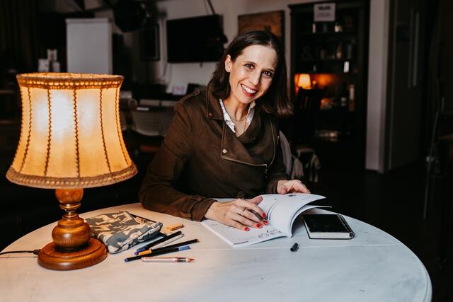 Die Salzburger Illustratorin und internationale Zeichen-Tutorin Barbara Baumann | Foto: Sabrina Perauer-Wallinger