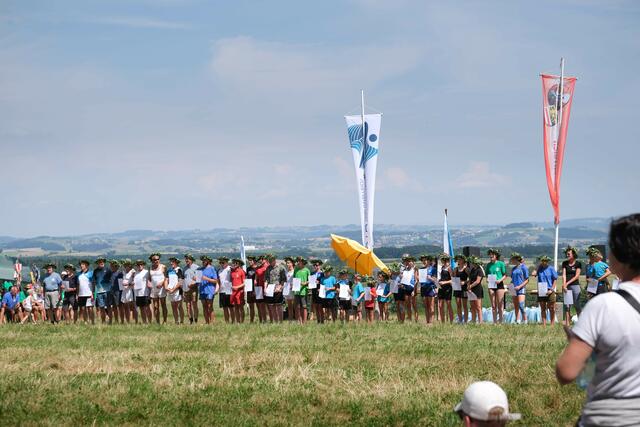 Im Bild: Die Siegerehrung des Jahndreikampfes im Vorjahr. Auch heuer werden mehr als 700 Teilnehmer erwartet.  | Foto: Christina Jahnel