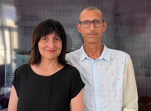 Das mit dem Hans-Hollein-Kunstpreis für Architektur ausgezeichnete Duo: Heidi Pretterhofer und Michael Rieper. | Foto: Pretterhofer/ Rieper