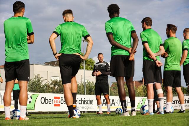 Auftakt verloren, aber kein Thema mehr: HAKA Traun will gegen St. Magdalena sofort das Ruder rumreißen. | Foto: Reischl