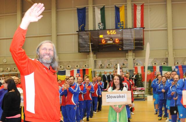 Hans Wurzer, Pfarrer und begeisterter Tormann | Foto: Zarl