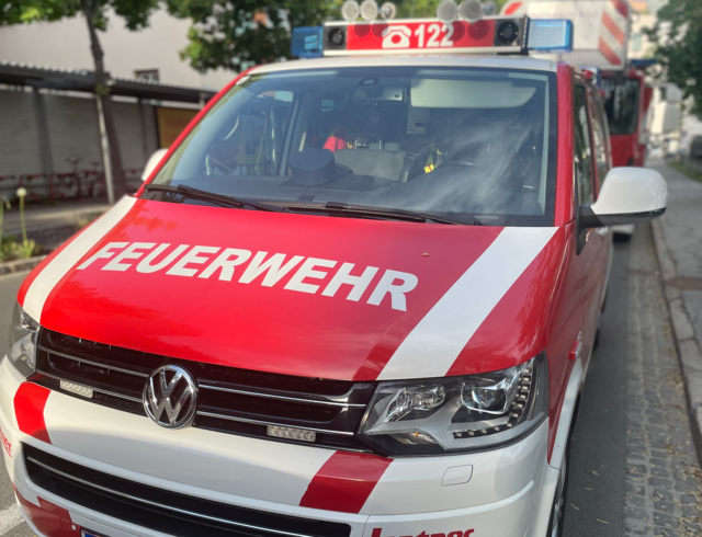 Die Einsatzkräfte der Freiwilligen Feuerwehr rückten am Donnerstagnachmittag aus. (Symbolfoto) | Foto: MeinBezirk.at