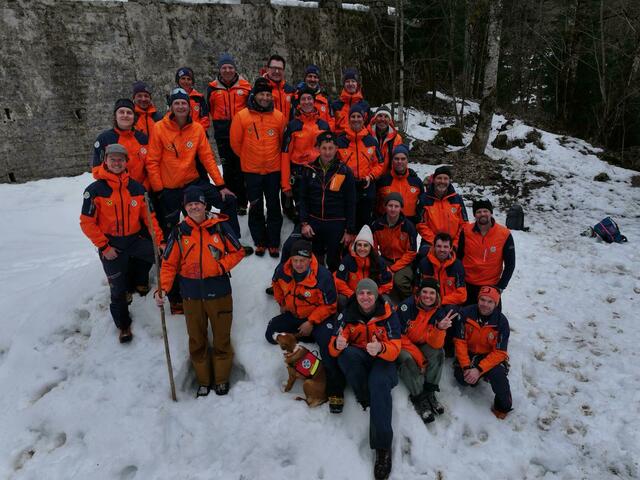 Das Team der Bergrettung Kaprun. | Foto: Bergrettung Kaprun