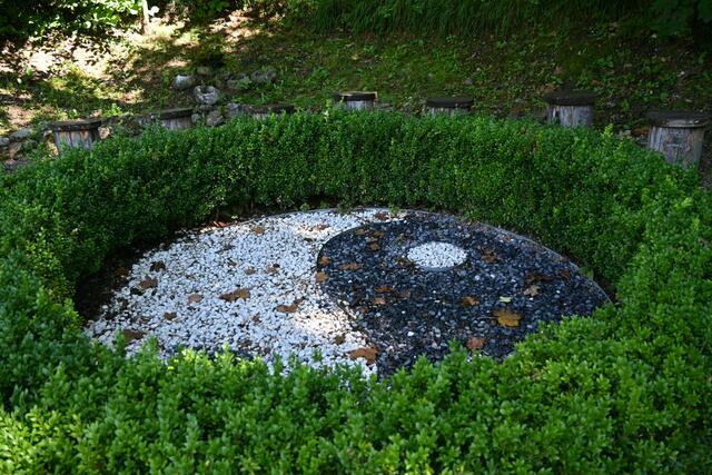 Ying-Yang Ruheplatz