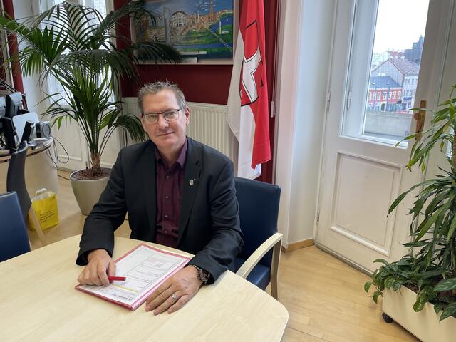 Bezirksvorsteher Georg Papai (SPÖ) spricht im exklusiven MeinBezirk-Interview über Aktuelles aus Florisdorf.  | Foto: Luise Schmid