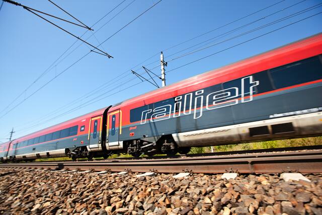 Zuletzt war mehr als jeder vierte Fernzug verspätet. | Foto: ÖBB / Harald Eisenberger