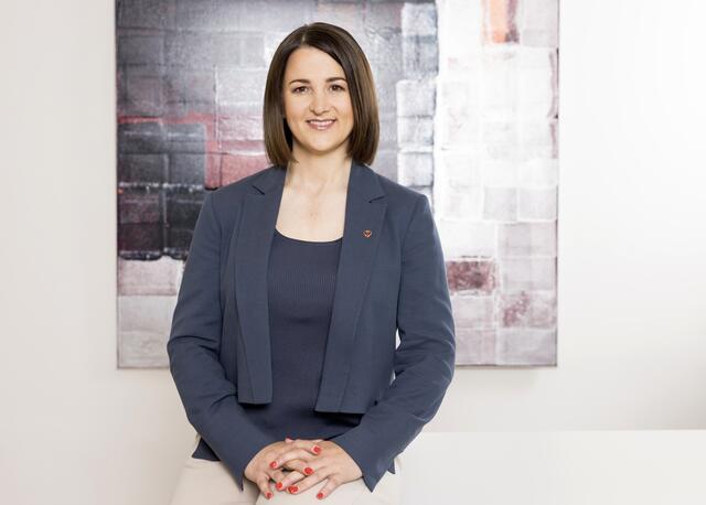 LRin Mair: "Unsere Aufgabe als Gesellschaft ist es, die Meinung und Bedürfnisse von Kindern und Jugendlichen ernst zu nehmen und ihnen bei entsprechender Wertevermittlung und Bildung den nötigen Freiraum zu ermöglichen." | Foto: © Land Tirol/Sedlak