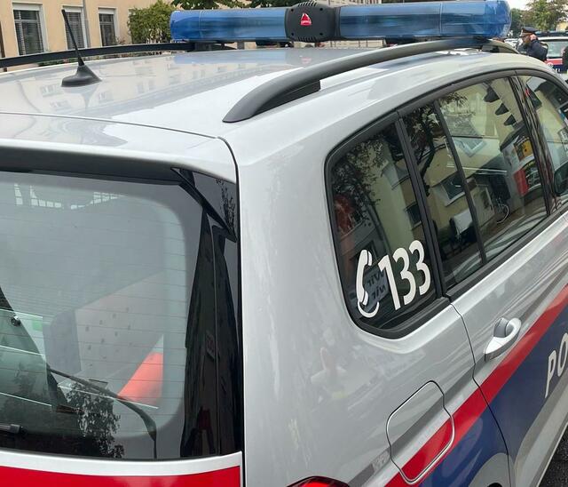 Die Polizei ermittelt (Symbolfoto) | Foto: MeinBezirk.at