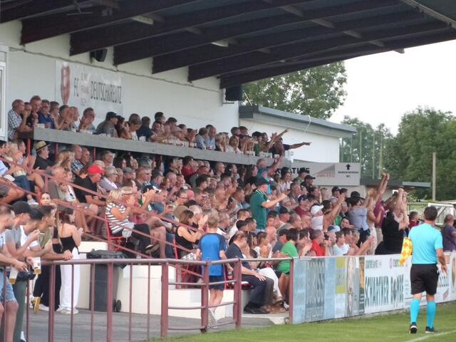 Die Fans jubelten lautstark beim ersten Tor!