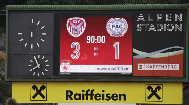 Am Ende leuchtete ein 3:1 von der Anzeigetafel im Alpenstadion Kapfenberg.
  
  
 | Foto: GEPA pictures