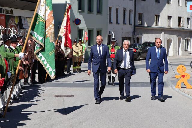 Landesüblicher Empfang in Prutz. | Foto: Celina Leitner