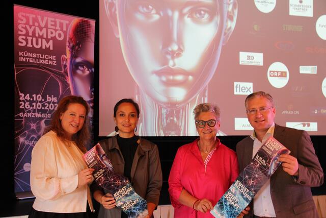STAMA-Geschäftsführerin Irene Huditsch, Projektleiterin Angelika Maier, Vizebürgermeisterin Silvia Radaelli, Bürgermeister Martin Kulmer | Foto: Peter Pugganig