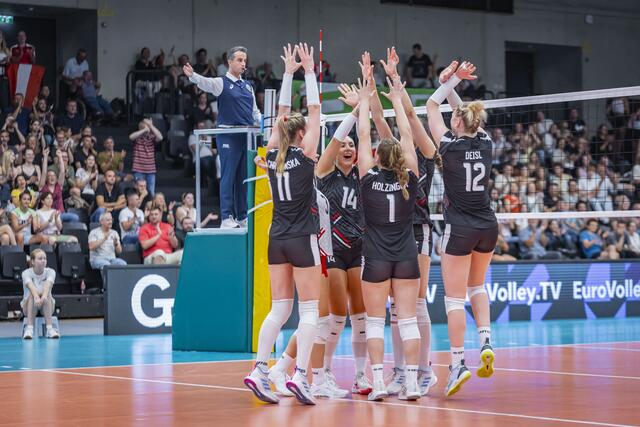 ÖVV und MeinBezirk Schwechat verlosen 10x2 Tickets für das Spiel am 25. August! | Foto: ÖVV