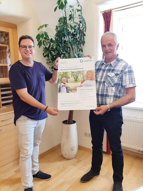 Voraus Gesundheitskoordinator Patritz Pichlhöfer mit Bürgermeister Patritz Rechberger. | Foto: zVg